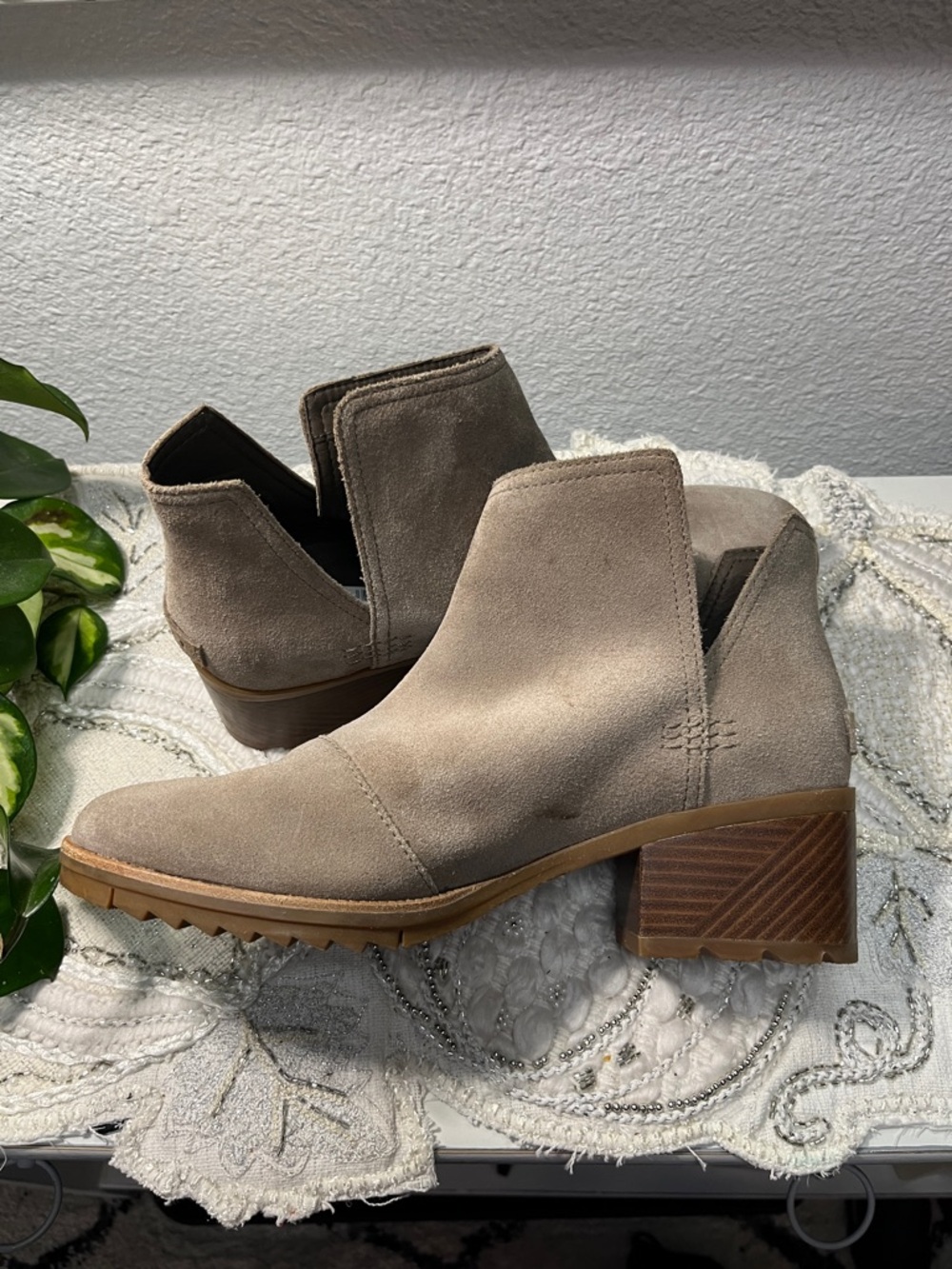 NWT Sorel Women’s Cate Cut Out Boot - Ash Brown - 10.5 (as is) - Picture 6 of 13